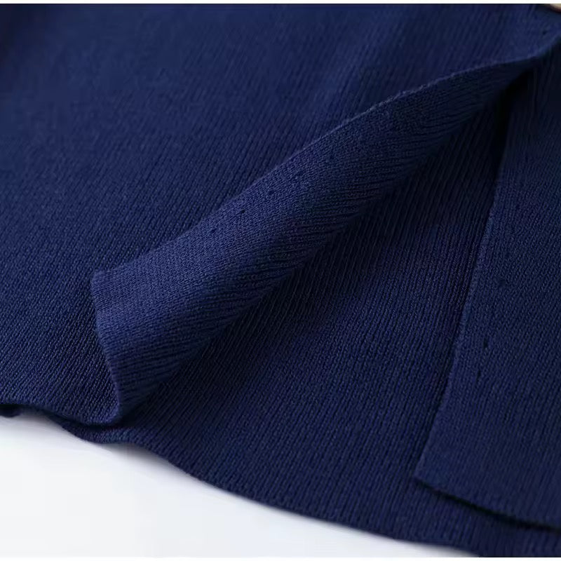 FAYE – Strick-Zweiteiler aus Weste & Rock