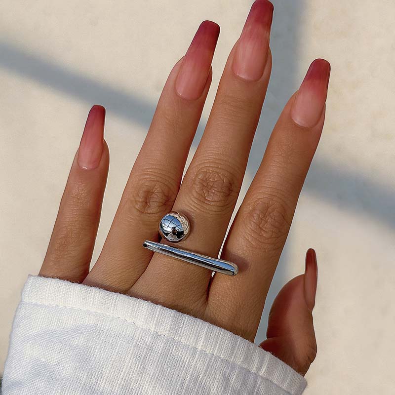 KALI – Unisex-Ring mit geometrischem Design und Statement-Attitüde