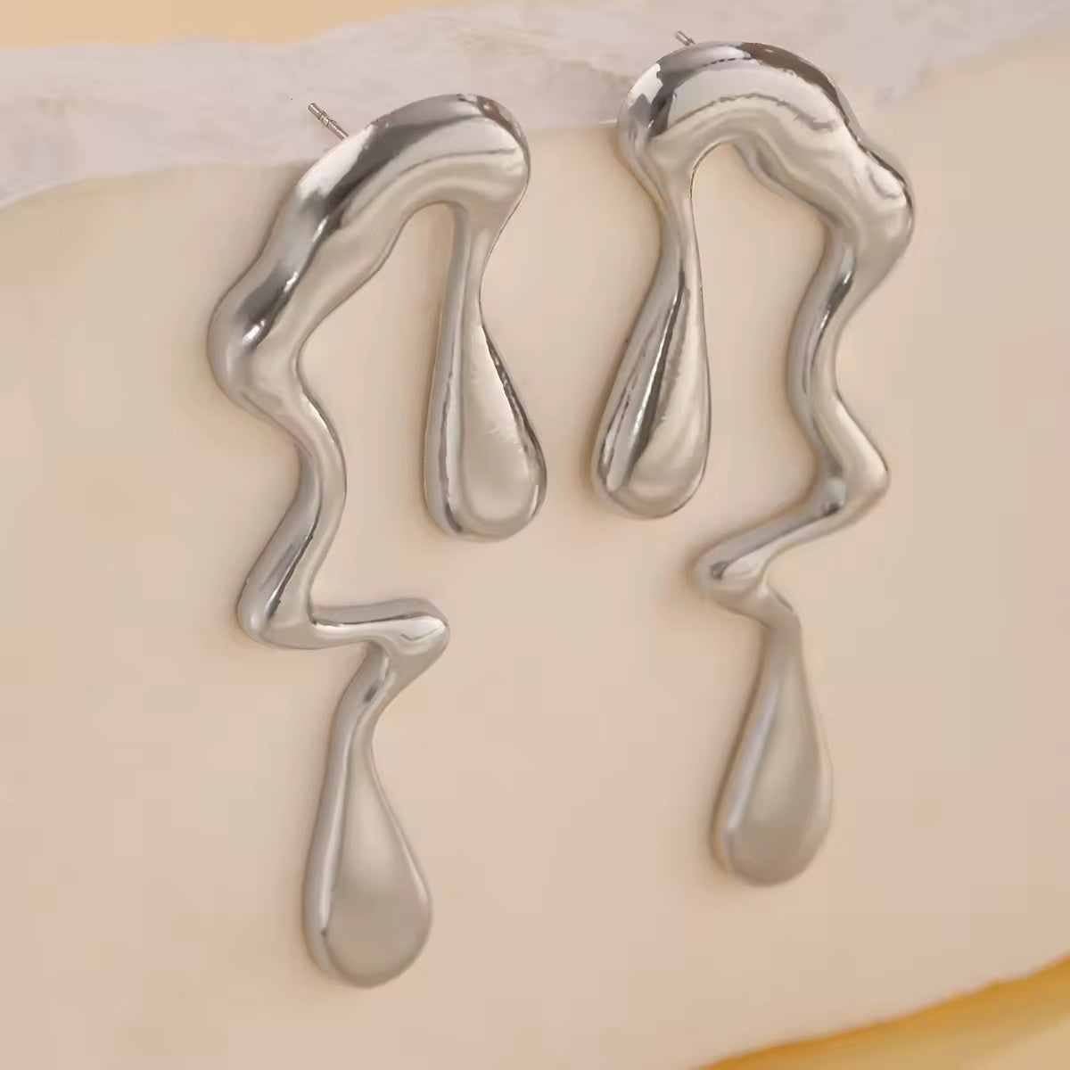 FREYA – Statement-Ohrringe