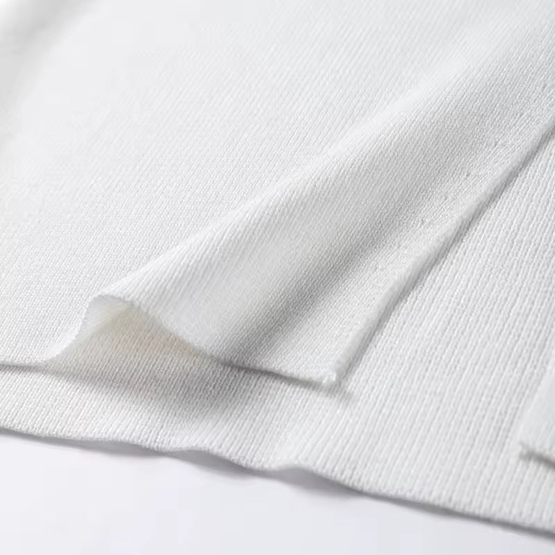 FAYE – Strick-Zweiteiler aus Weste & Rock