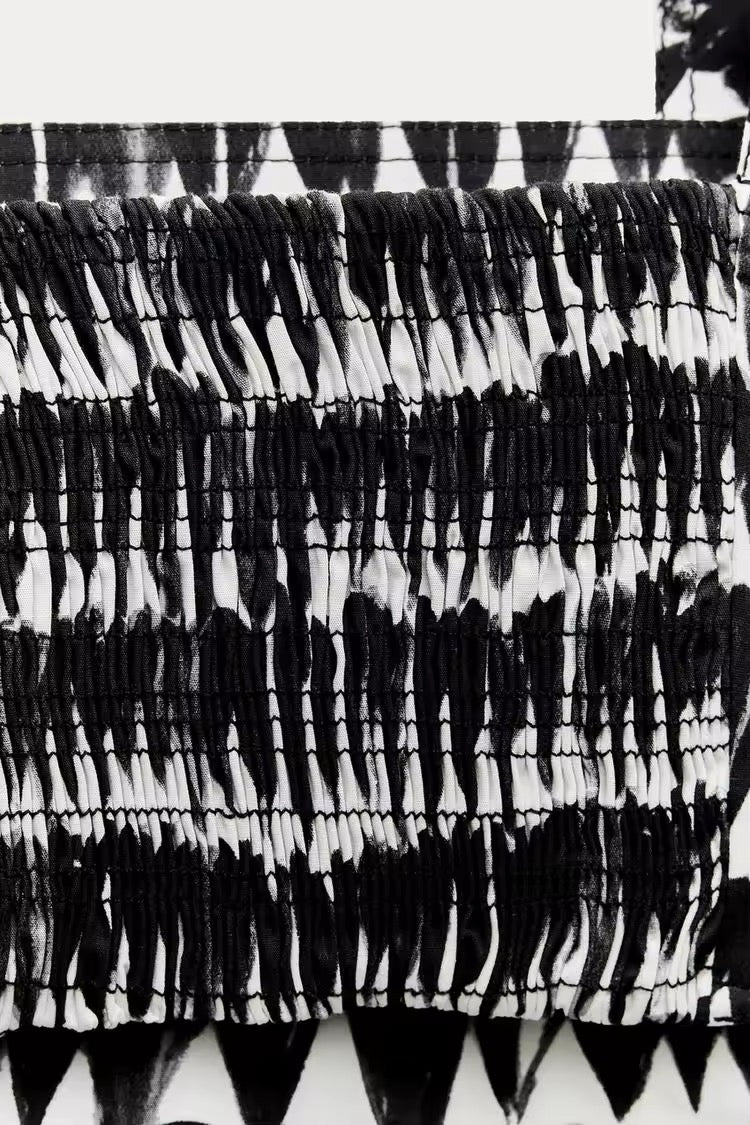 ELEONORA – Zweiteiler aus Crop-Top & Midirock