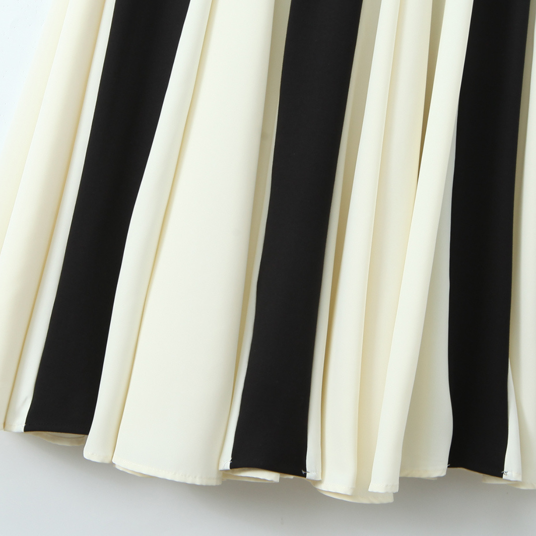 LILLET - Langes Kontrastkleid