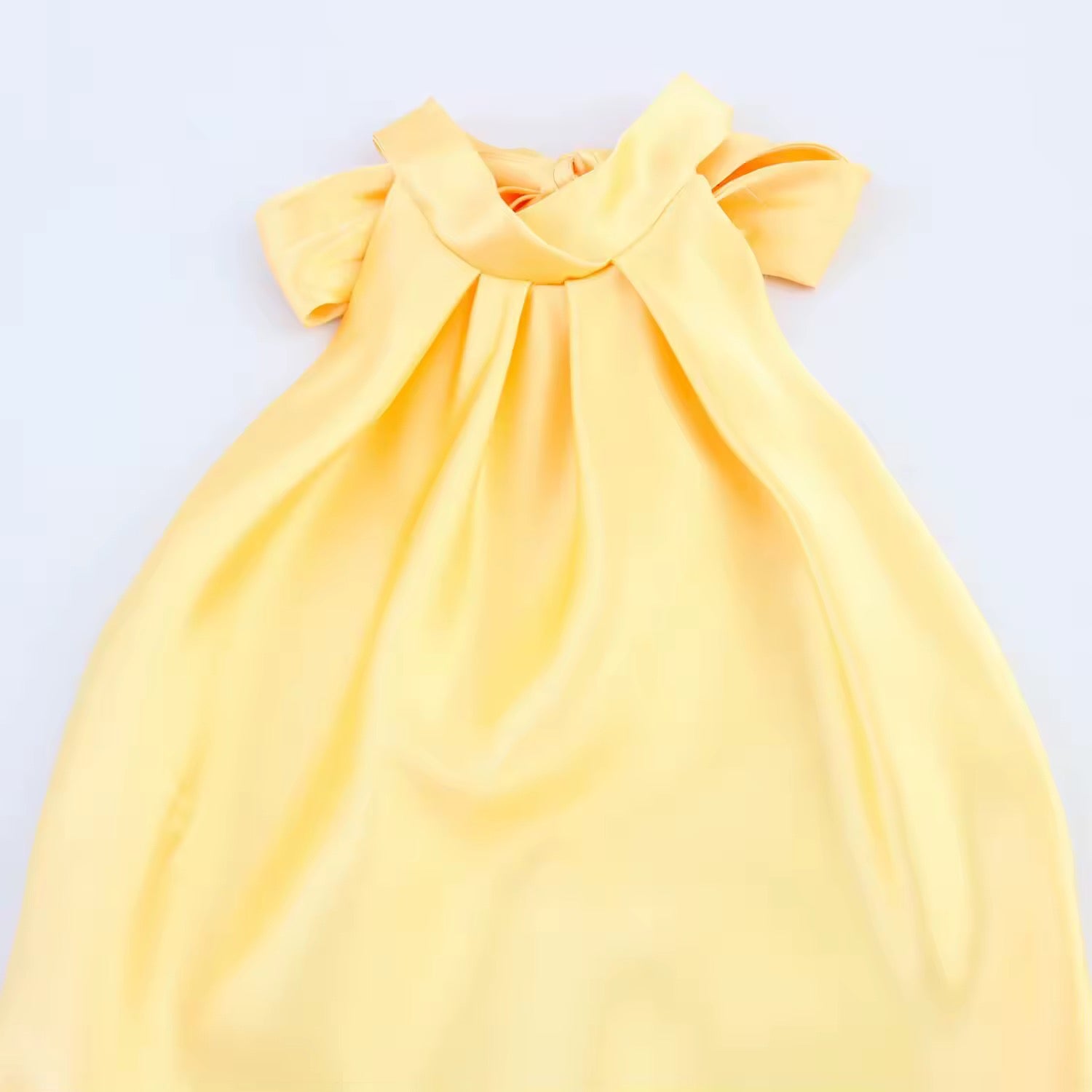 KARO - Neckholder Kleid