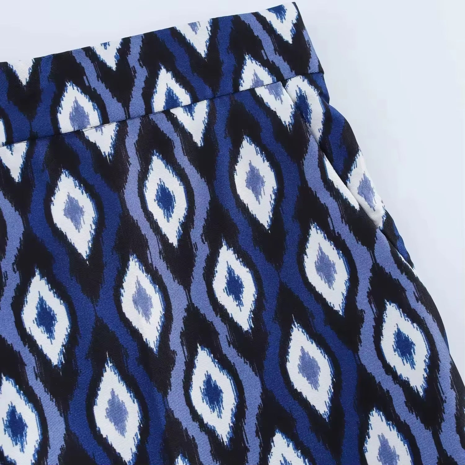 THEA – Zweiteiler Bluse & Hose