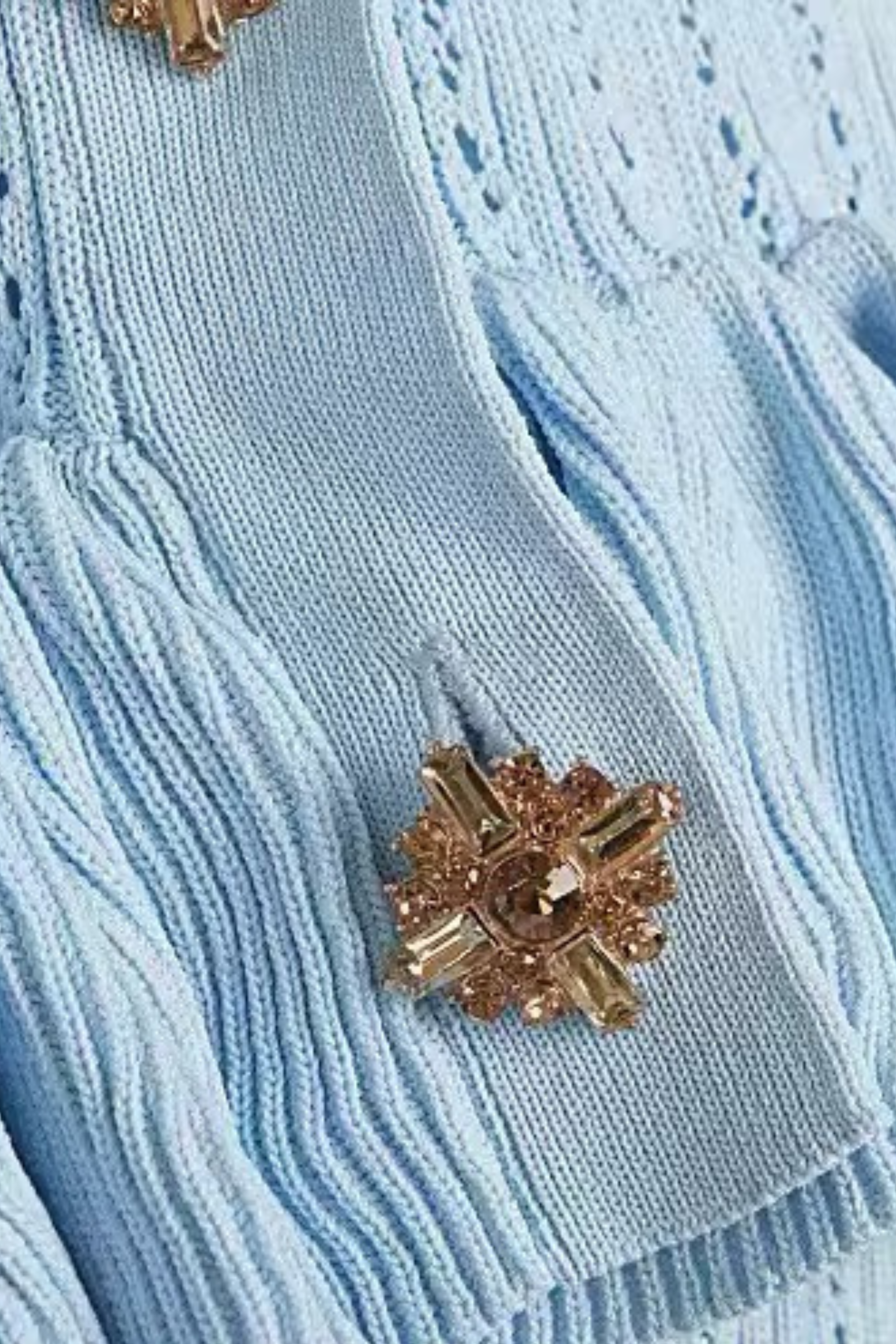 CIDNEY - Feinstrickkleid mit Schösschen & Statement-Zierknöpfen