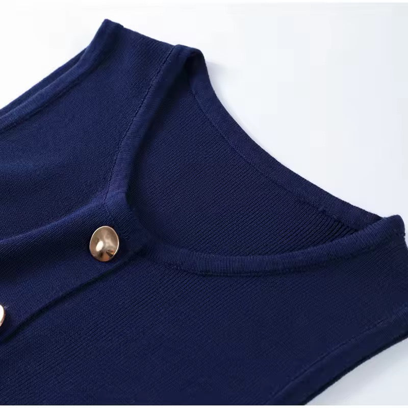 FAYE – Strick-Zweiteiler aus Weste & Rock