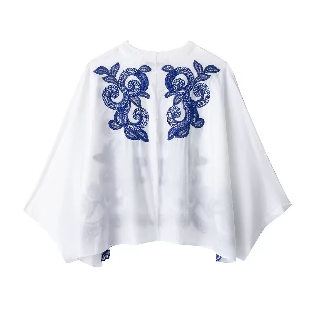 NOVA – Set aus Rock & Oberteil mit königsblauer Stickerei