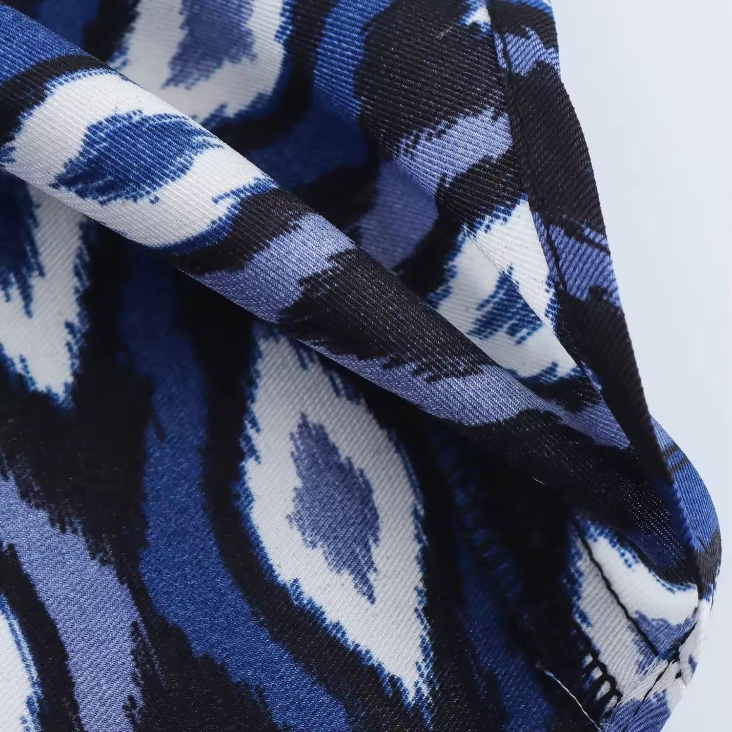 THEA – Zweiteiler Bluse & Hose