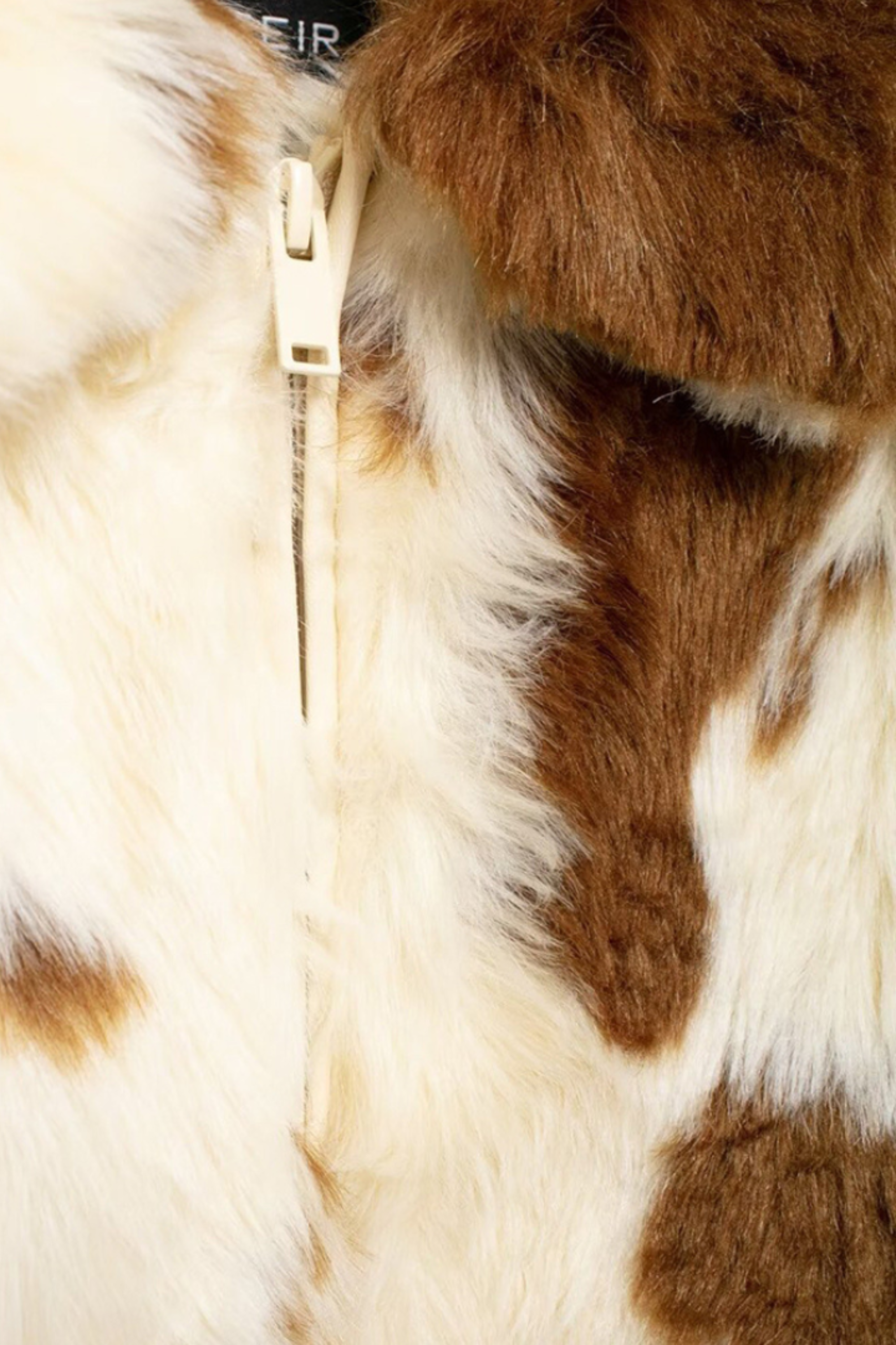 WESTERN FAUX FUR JACKE - Kunstpelzjacke in Kuhfell Optik