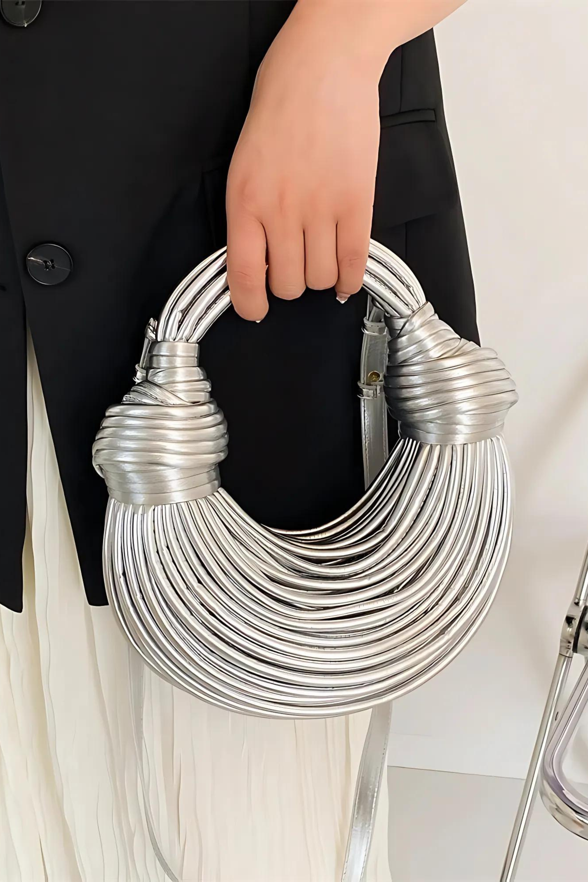 GLAMOROUS KNOT - Extravagante Statement Bag