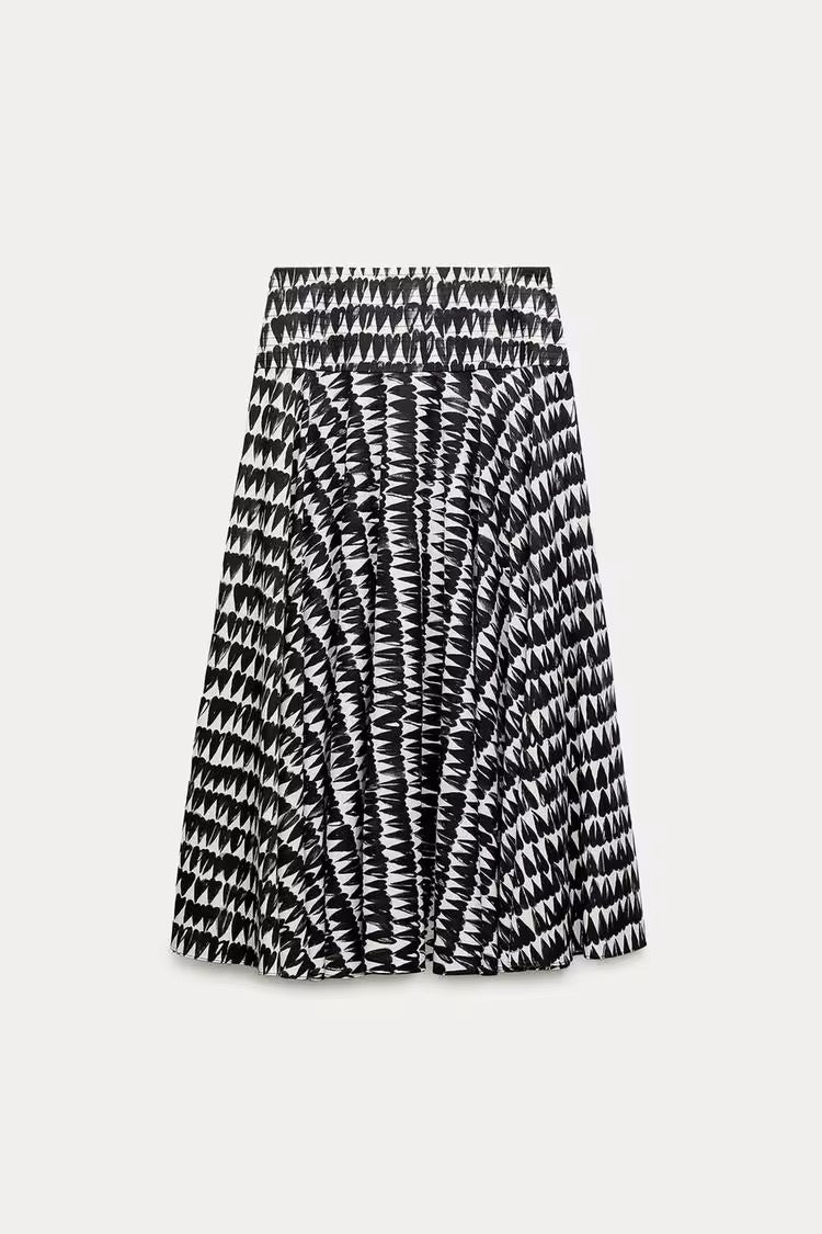 ELEONORA – Zweiteiler aus Crop-Top & Midirock