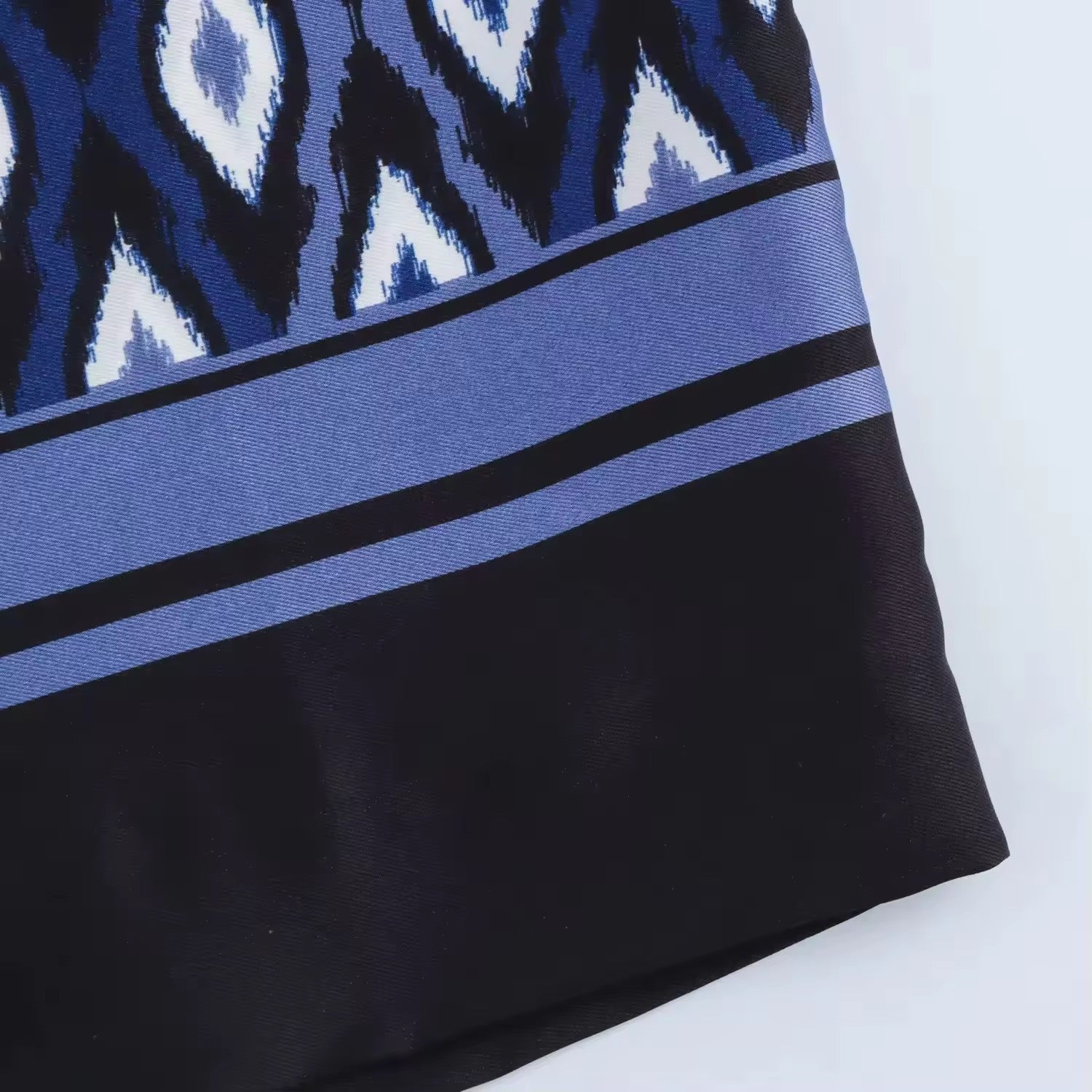 THEA – Zweiteiler Bluse & Hose