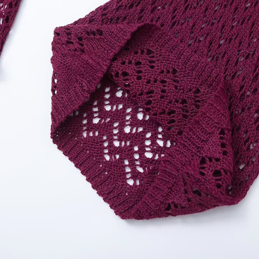 PATRIZIA- Langes Strickkleid mit tiefen Ausschnitt