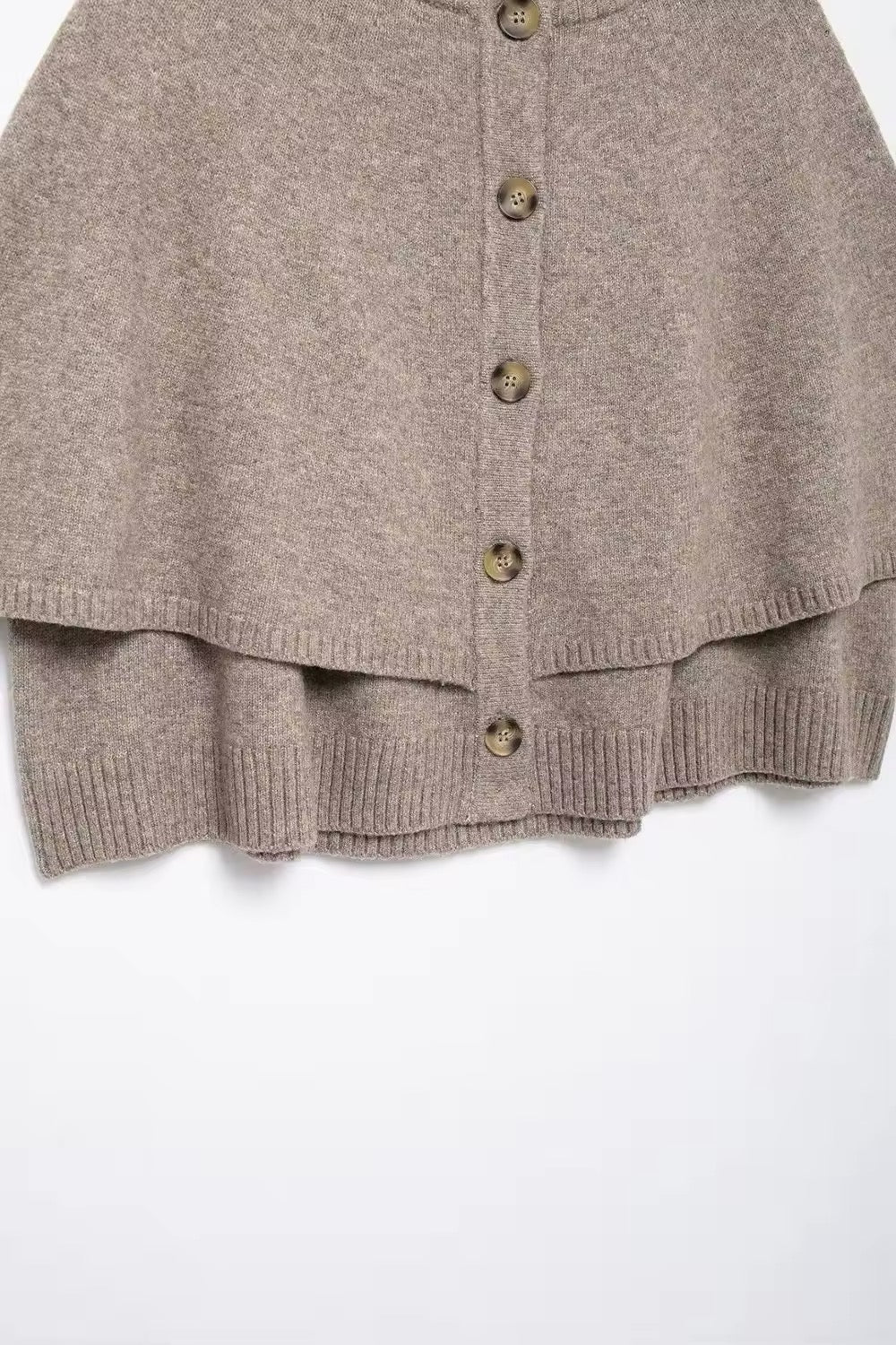 DALIYA - Strickjacke im Cape Stil