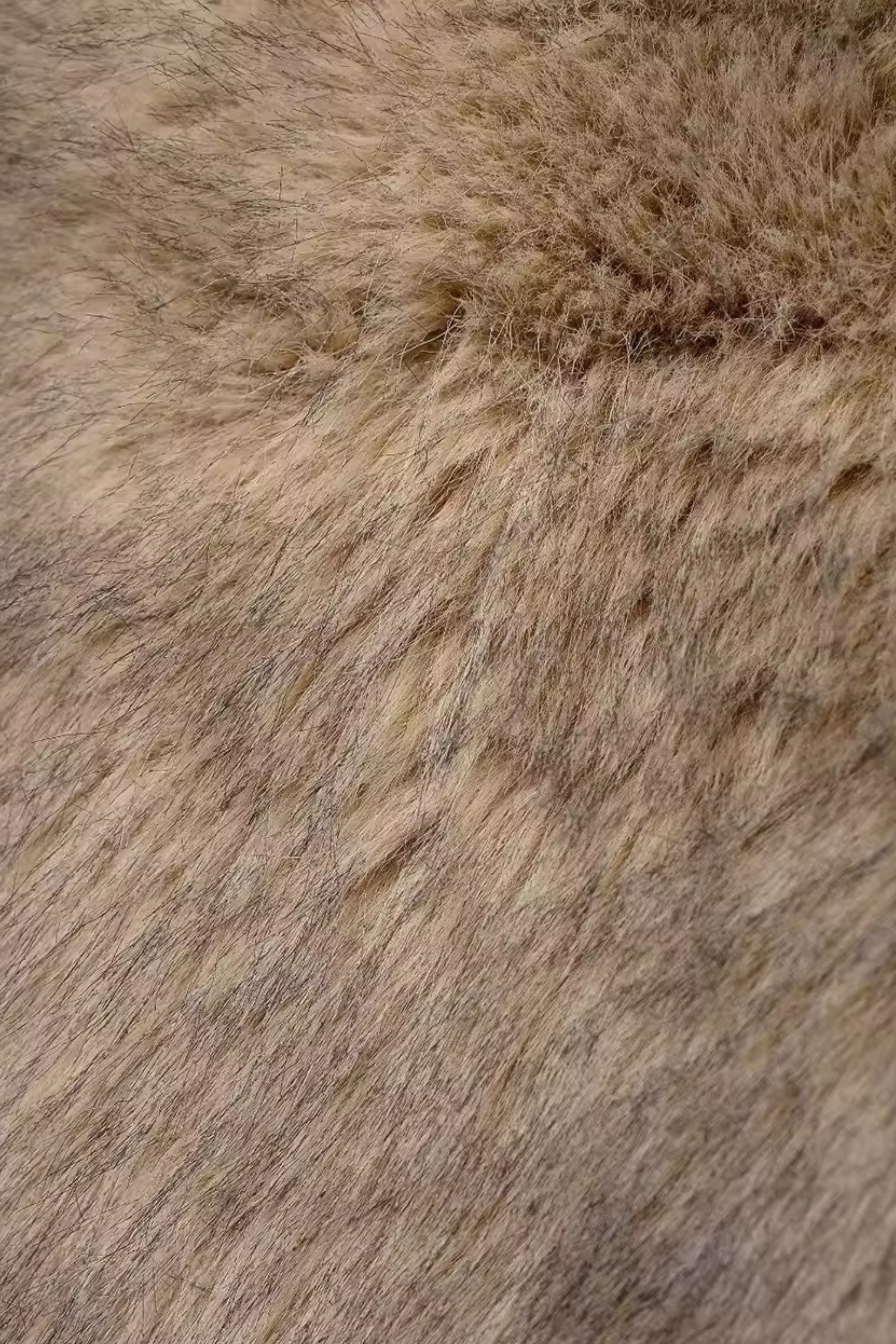 FABIENNE – Sweatshirt in Kunstfell-Optik