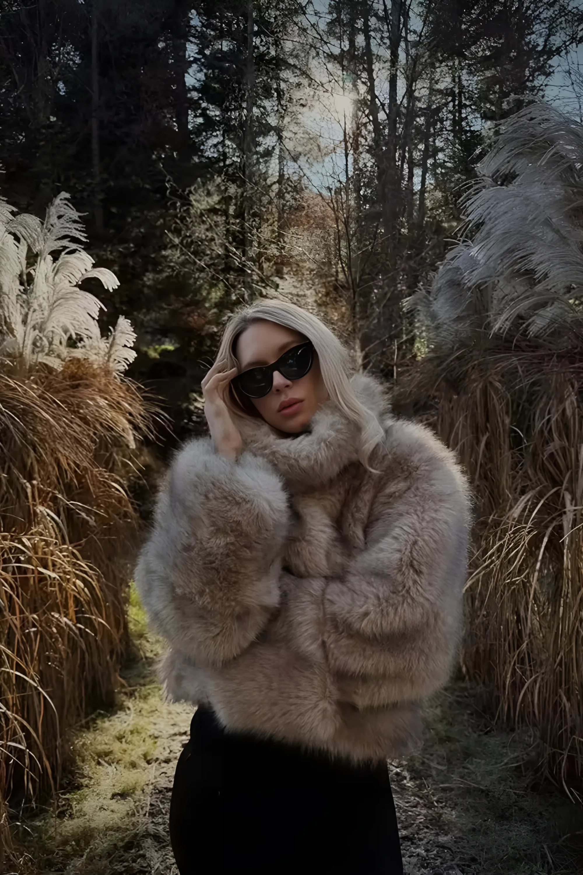 FABIENNE – Sweatshirt in Kunstfell-Optik