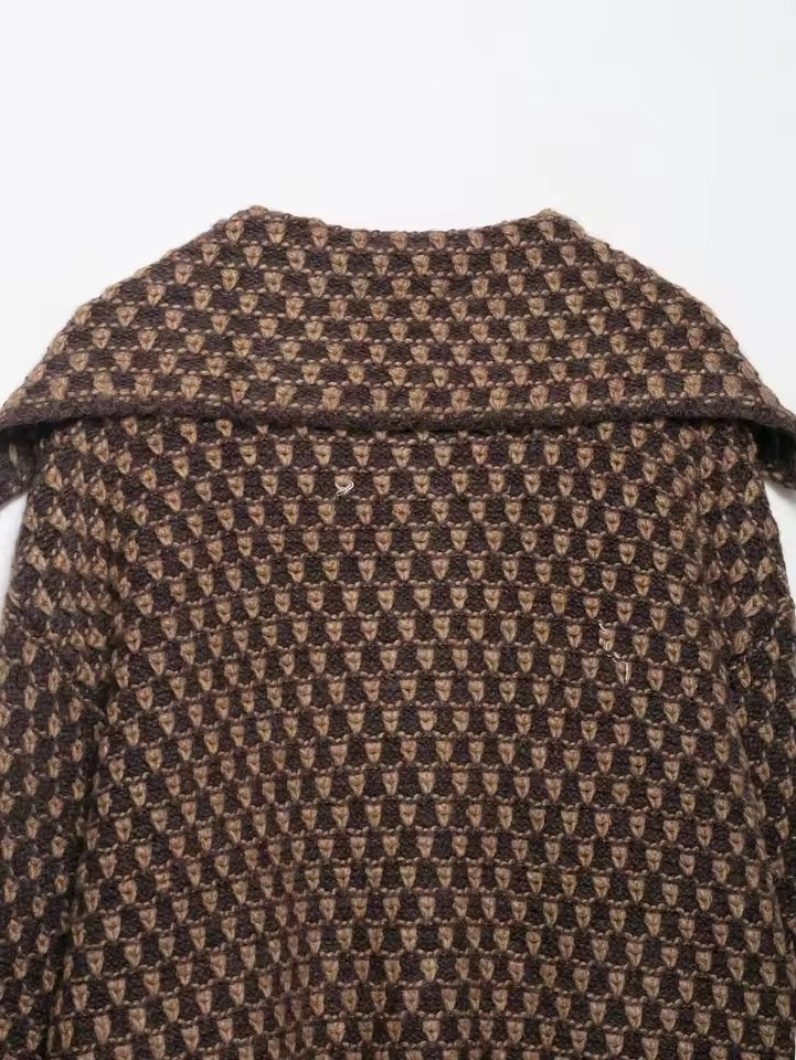 CIRCE – Statement-Strickjacke mit Retro-Muster