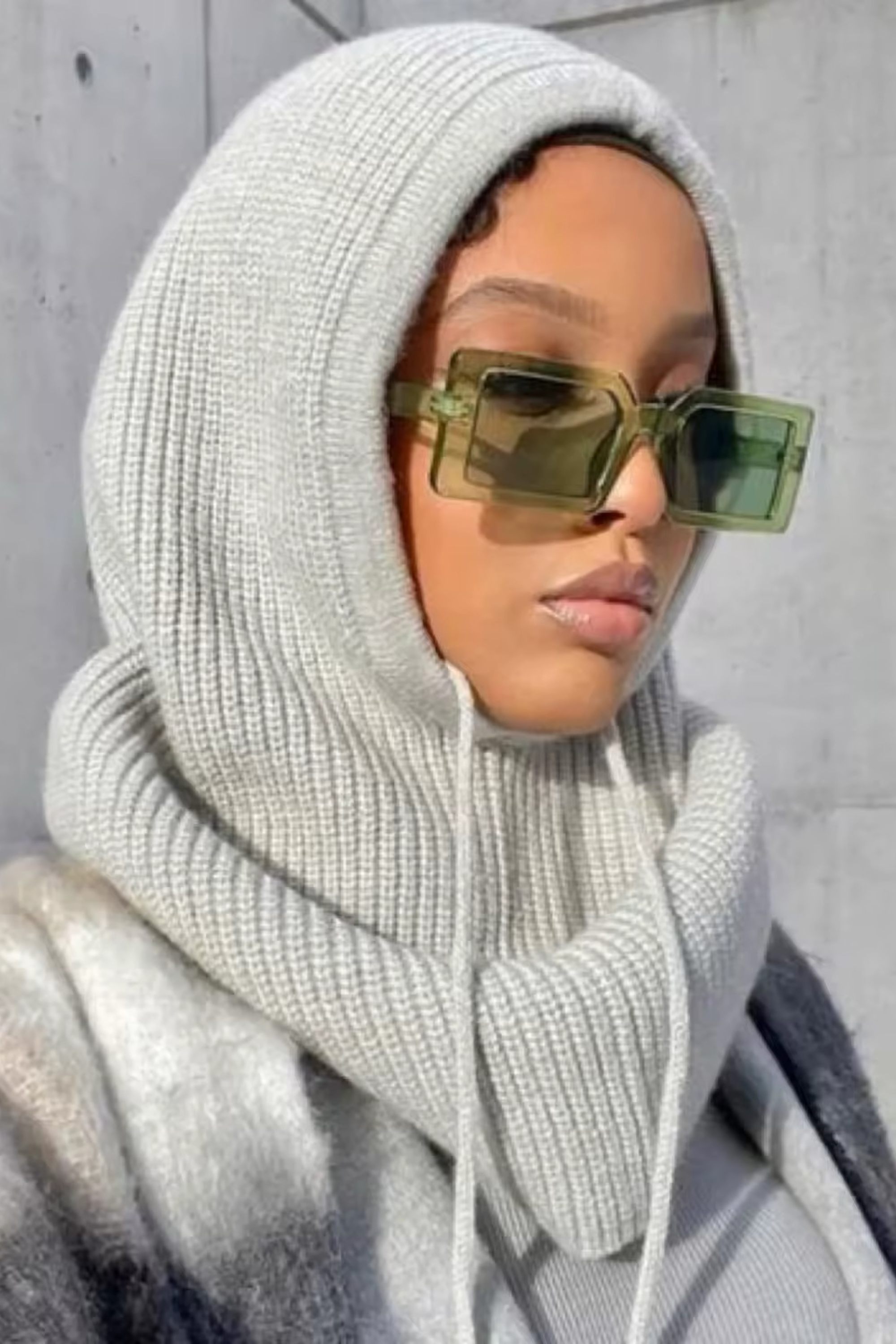 SORRA – 2-in-1 Strick-Kapuze für Kopf und Hals