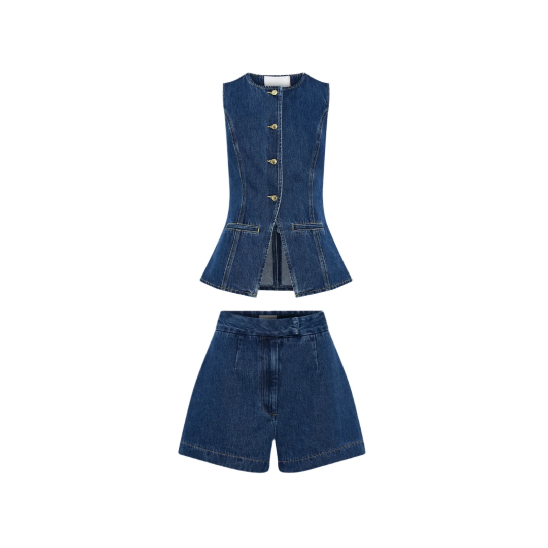 DENISE – Zweiteiliges Denim-Set mit taillierter Weste & High-Waist Shorts