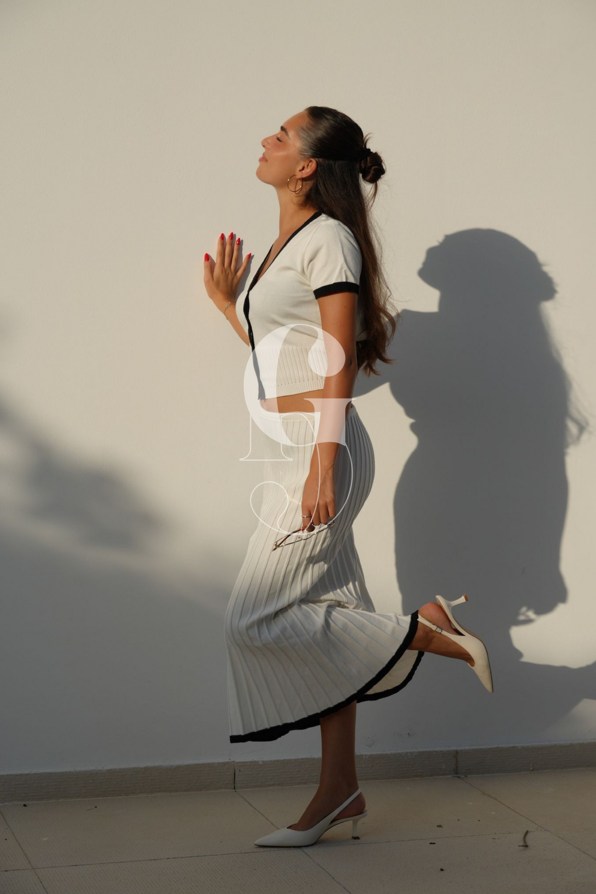VIVIAN - Combi-set pleated skirt &amp; short-sleeved crop top