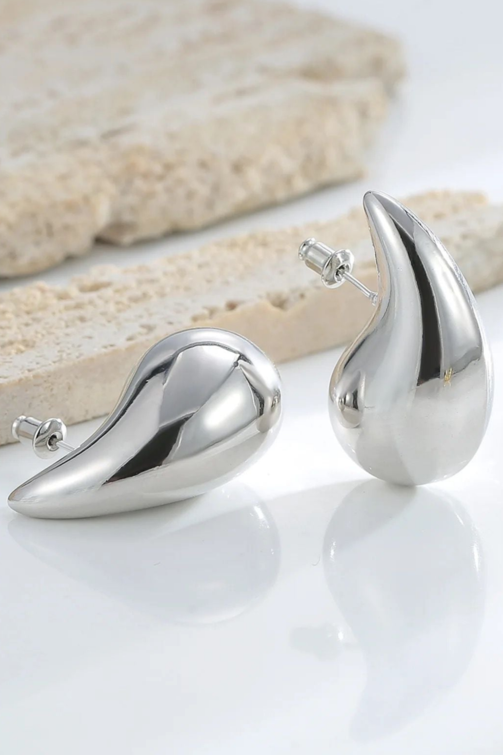 DRIP DROP 18K vergoldet - Elegante Wassertropfen Ohrringe - Verschiedene Größen &Farben