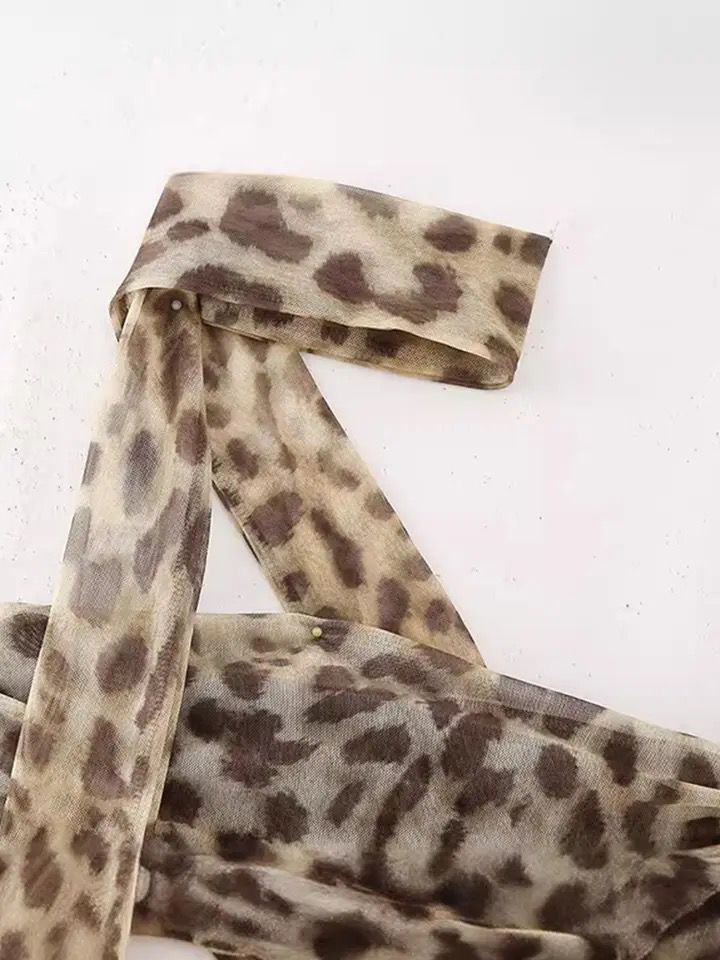 ZOÉ – Zweiteiliges Set mit Leo-Muster