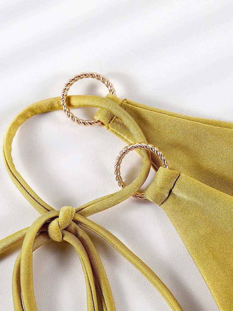 DONA - Bikiniset mit Falten und Ringdetails