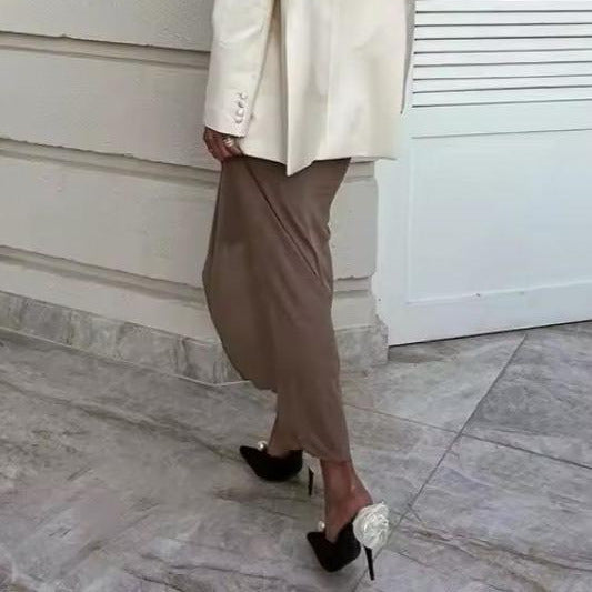 MAGDA - Heeled mule with statement flower and pearl embellishment