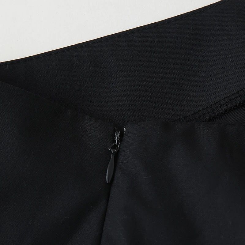 MIREIA - Kombinationsoption: Hose /  Rock / Weste  - mit Folklorebestickung