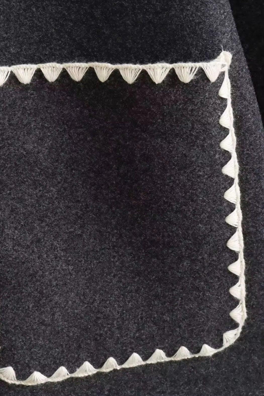 TOTEY - Kontrast Jacke mit Schal